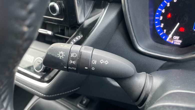 Toyota Corolla 1.8 VVT-i Hybrid Icon Tech 5dr CVT Hybrid Estate